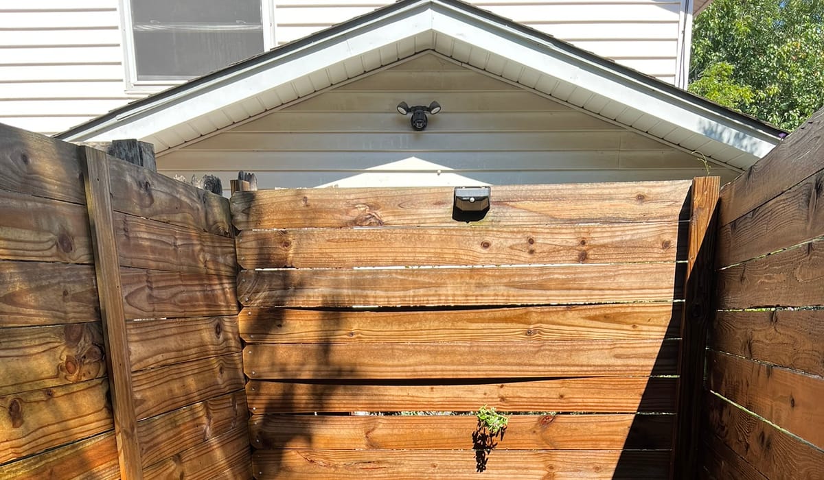 Fence Cleaning in Bastrop, TX
